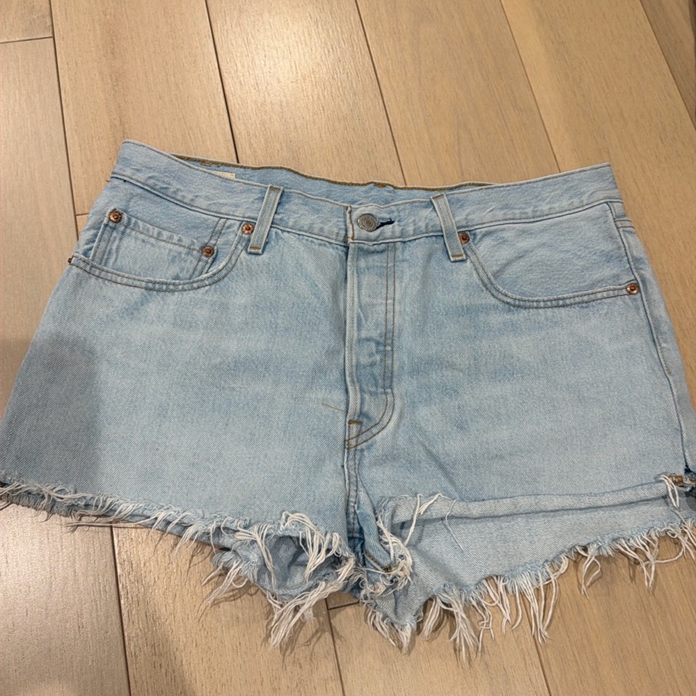 Levi’s Mini Shorts